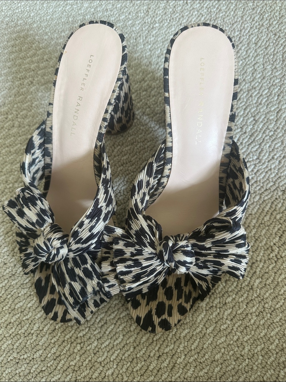 Loeffler Randall Black & Ivory Knot-Front Peep-Toe Mules